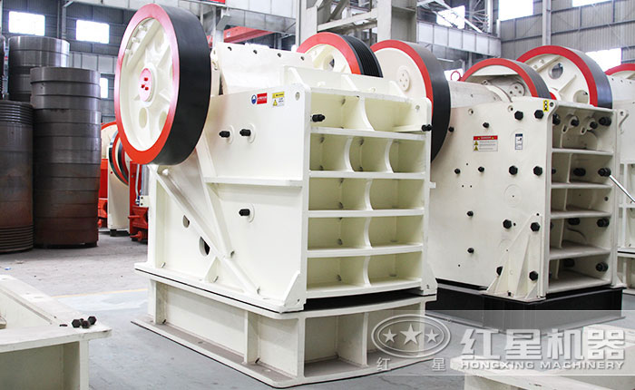 顎式破碎機(jī) 顎式破碎機(jī)