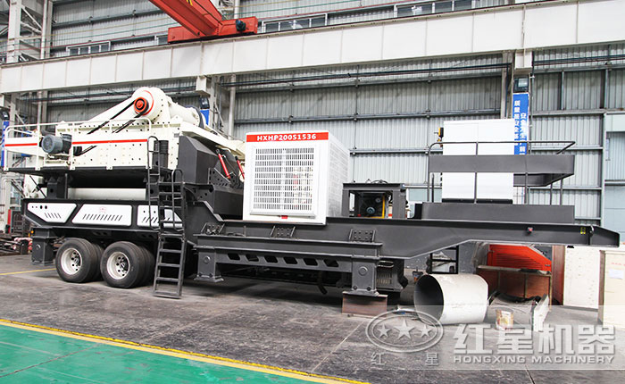 能開走的移動碎石機 能開走的移動碎石機