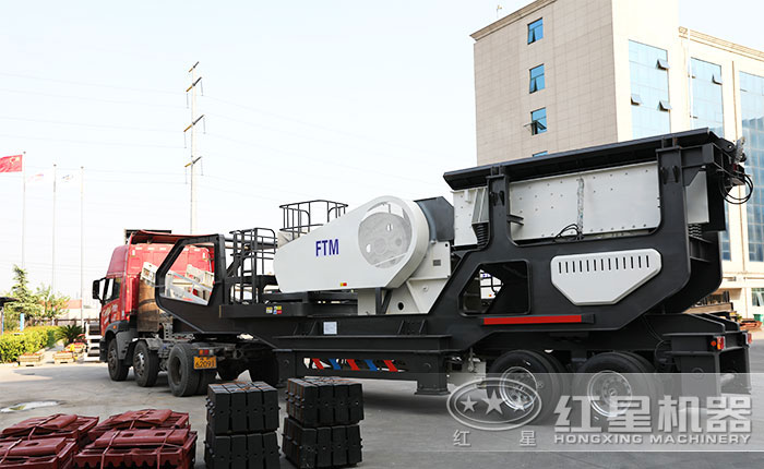 移動破料機發(fā)貨圖 移動破料機發(fā)貨圖