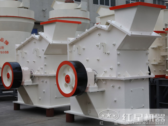 PXJ800×400細(xì)碎機(jī)車間 PXJ800×400細(xì)碎機(jī)車間