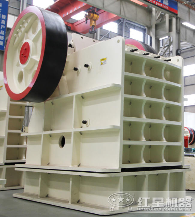 石料粗破機(jī)顎式破碎機(jī) 石料粗破機(jī)顎式破碎機(jī)