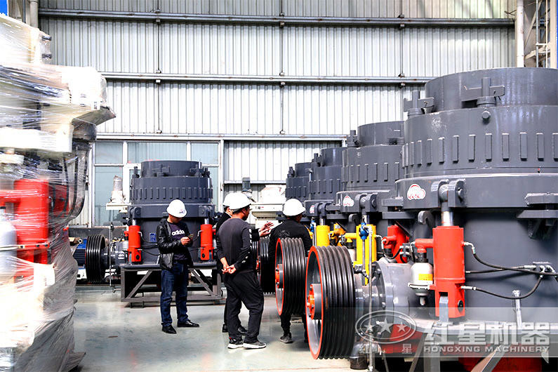 紅星客戶到車間參觀設備 紅星客戶到車間參觀設備