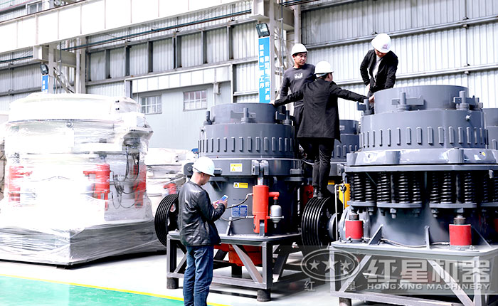 鵝卵石圓錐破碎機(jī)