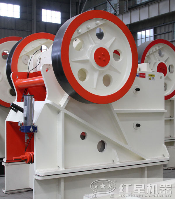 新型kd顎式破碎機