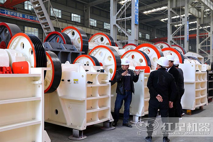 用戶到廠參觀鄂式破碎機 用戶到廠參觀鄂式破碎機