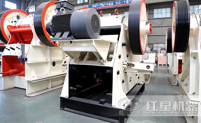 鄂式破碎機(jī)