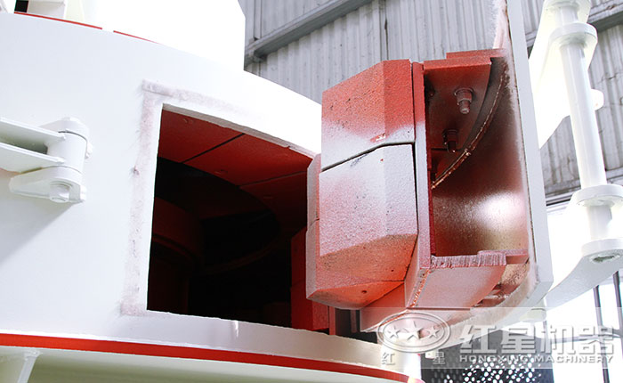 沖擊式打沙機(jī)一側(cè)開門設(shè)計(jì) 沖擊式打沙機(jī)一側(cè)開門設(shè)計(jì)