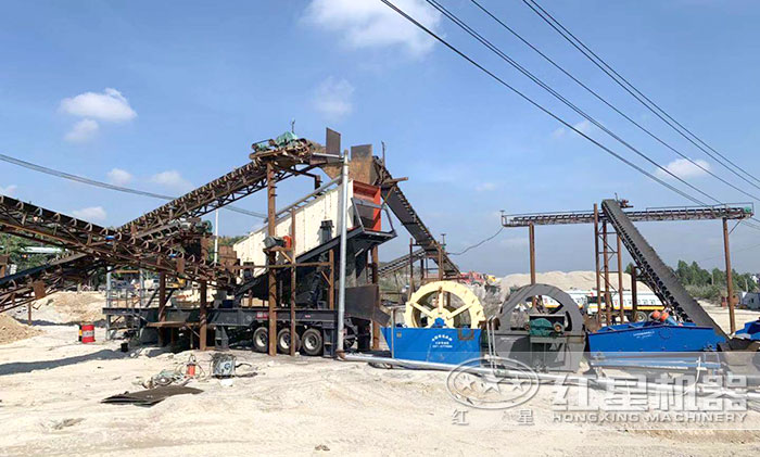 輪胎配置的移動(dòng)制沙現(xiàn)場(chǎng)