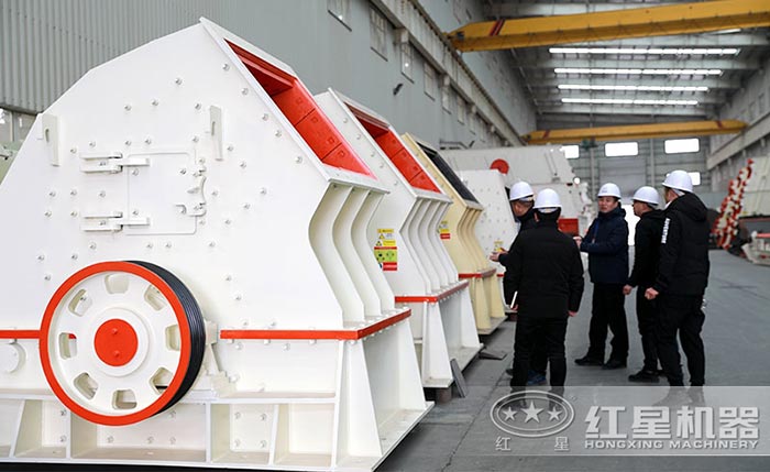 用戶參觀重錘式破碎機 用戶參觀重錘式破碎機