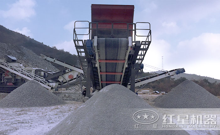 履帶配置下的環保型制砂機 履帶配置下的環保型制砂機