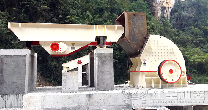 重錘式破碎機(jī) 重錘式破碎機(jī)