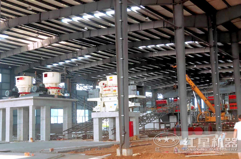 制砂生產(chǎn)線(xiàn)安裝現(xiàn)場(chǎng)