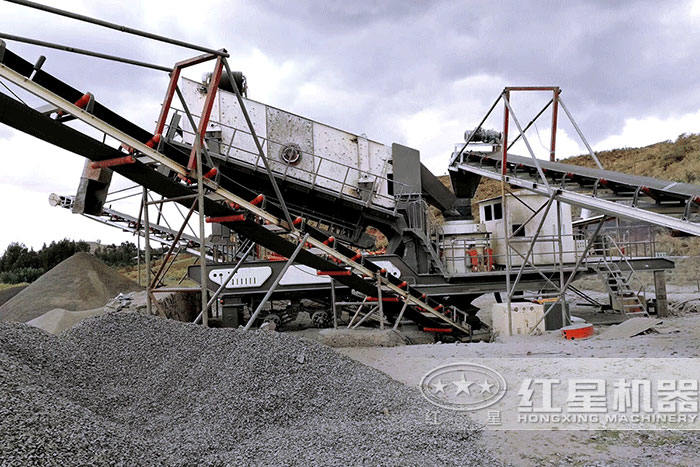 移動石料碎石機現場
