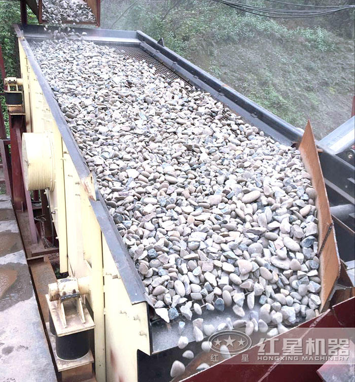 振動(dòng)篩篩分過程 振動(dòng)篩篩分過程