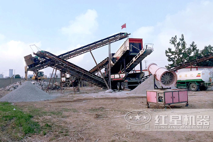 移動(dòng)制沙作業(yè)現(xiàn)場(chǎng)
