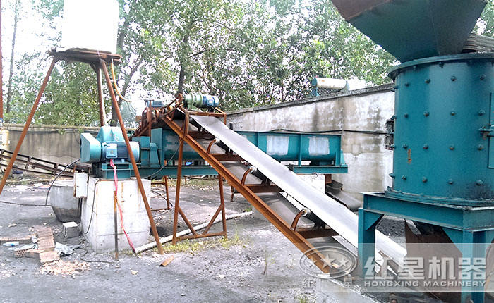 紅星用戶壓球、復(fù)合破生產(chǎn)現(xiàn)場(chǎng)