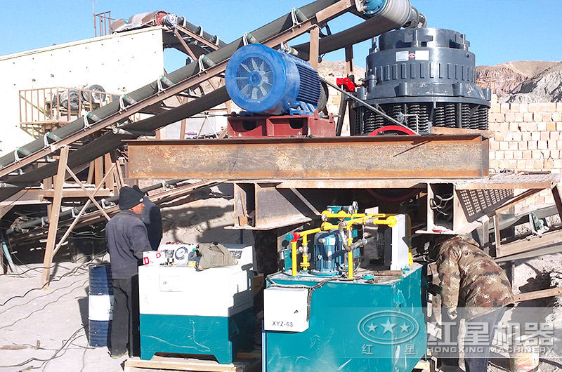 復合型圓錐破碎機客戶現場 復合型圓錐破碎機客戶現場