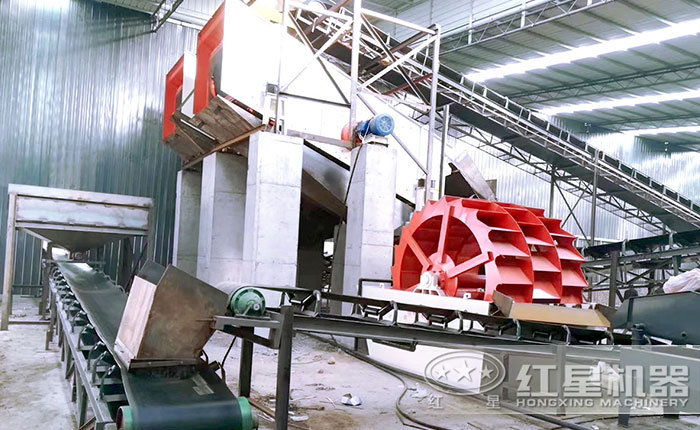 洗砂機(jī)現(xiàn)場(chǎng) 洗砂機(jī)現(xiàn)場(chǎng)