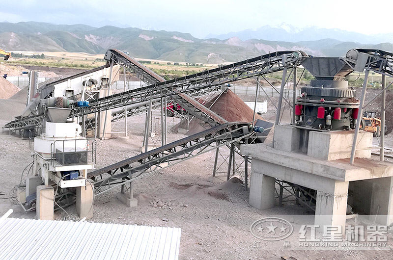 沙石破碎機破碎制砂作業現場 沙石破碎機破碎制砂作業現場