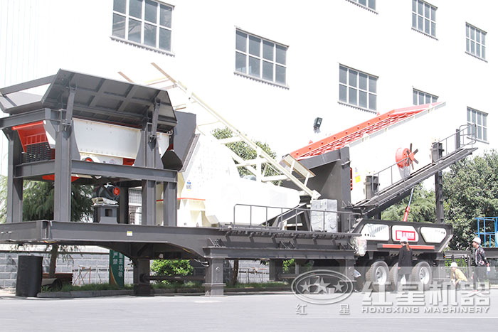 移動煤矸石粉碎機(jī)