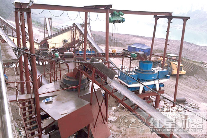 石子粉碎成沙子現(xiàn)場 石子粉碎成沙子現(xiàn)場