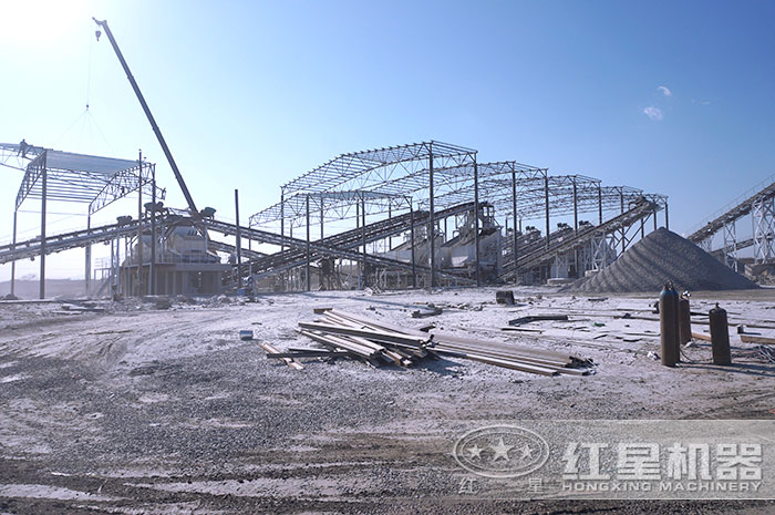 日產1500方沙石廠搭建中