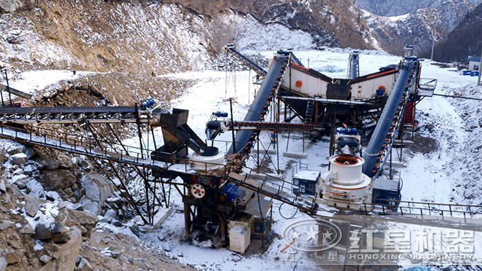 顎式破碎機+圓錐破碎機+制砂機 顎式破碎機+圓錐破碎機+制砂機