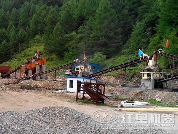 機(jī)制砂生產(chǎn)線現(xiàn)場(chǎng)