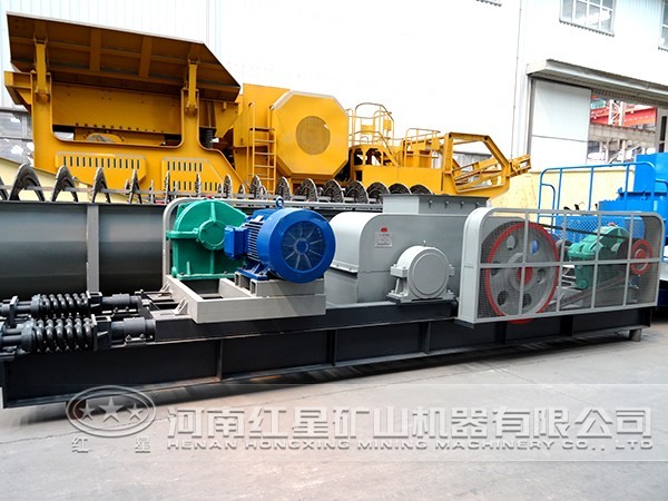 對(duì)輥式制砂機(jī)