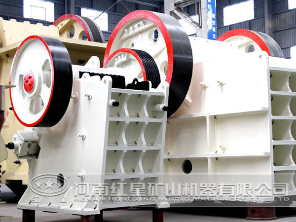 長石顎式破碎機(jī)
