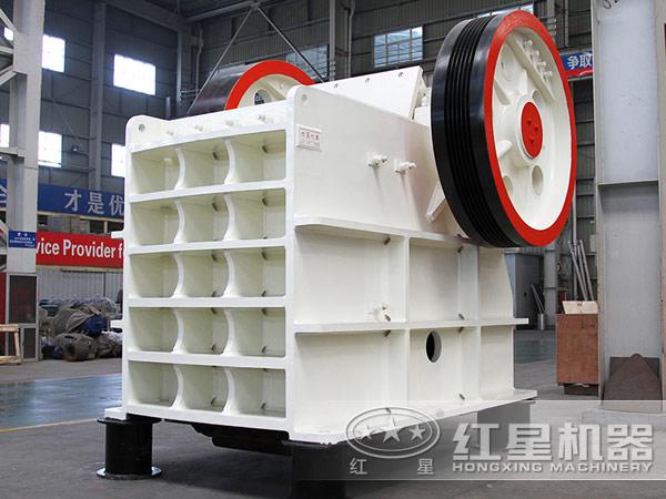 碎屑巖破碎機(jī)：顎式破碎機(jī)