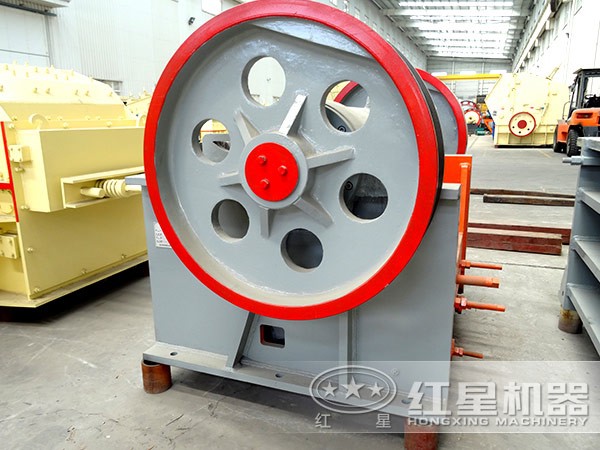 顎式破碎機(jī)