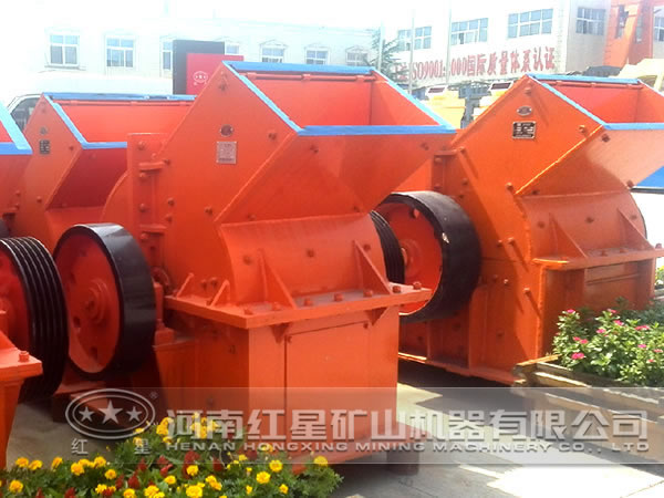 硅灰石錘式破碎機(jī)