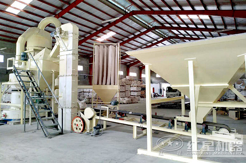 雷蒙磨粉機生產(chǎn)線現(xiàn)場